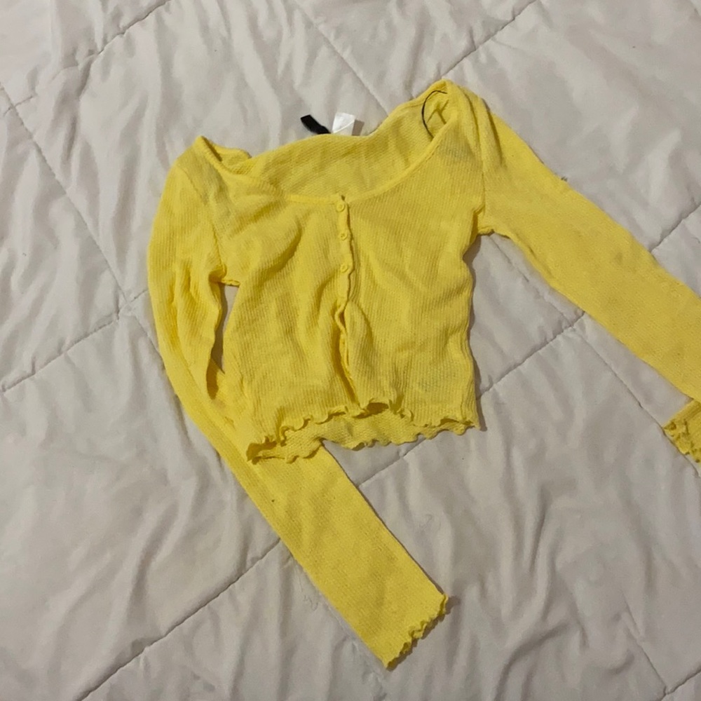 H&M yellow cardigan